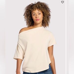 Nuuds Cream Off-Shoulder T-Shirt
